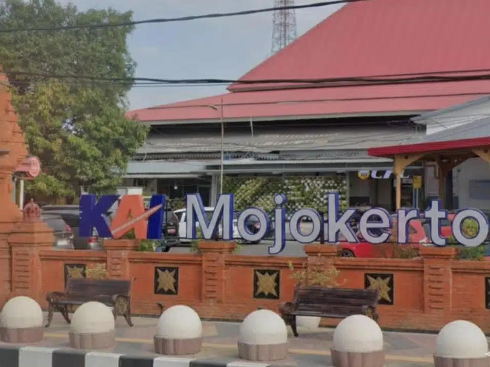stasiun mojokerto